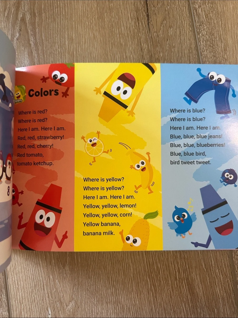 Pinkfong Baby Shark Yellow Alphabet Bus Learning Book for Kids